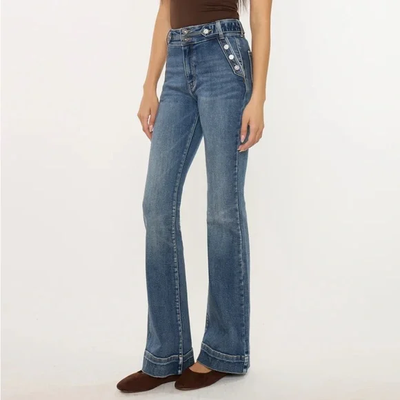 KanCan Medium Wash Flare Jeans - Picture 5 of 8